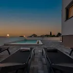 Pava Zadarvillas