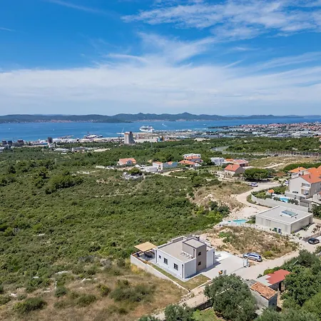 Pava Zadarvillas * Zadar
